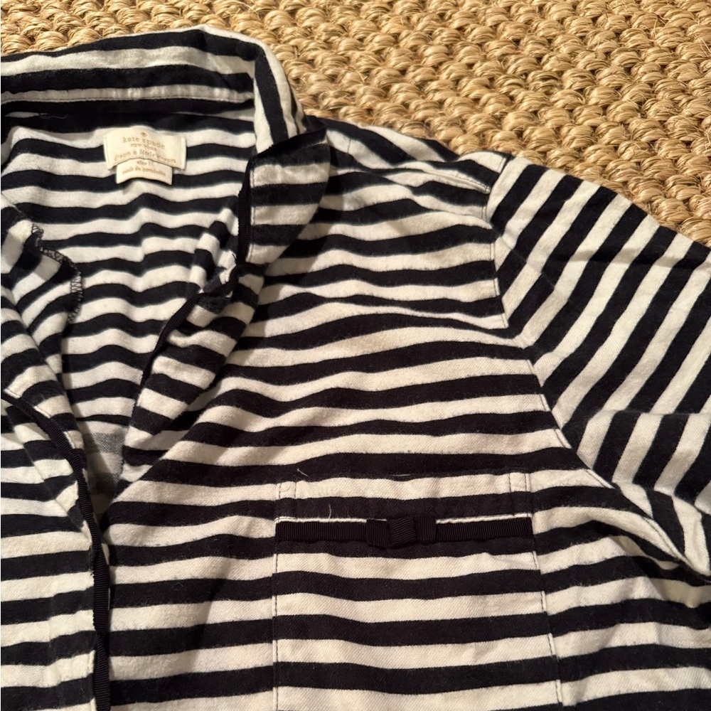 Kate Spade New York Black and White Stripe Pajama top women’s size large - Picture 6 of 9